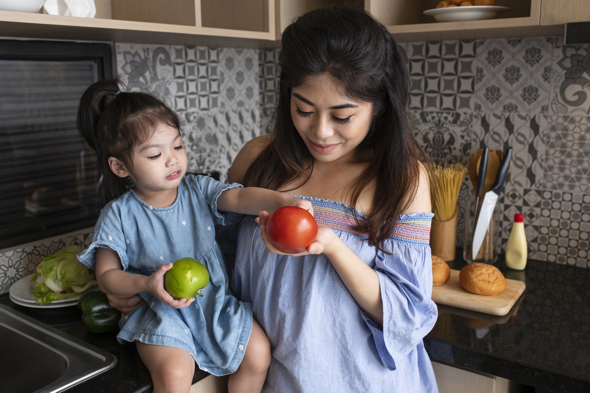 ibu hamil, mengurus balita, tips parenting, kehamilan sehat, ibu muda, Bunda, si Kecil